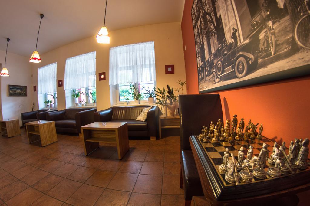 Wellness Hotel Hukvaldy Polopenze A Wellness V Cene Pribor Екстер'єр фото